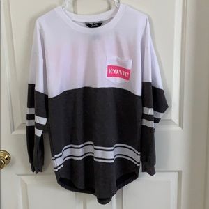 Justify Oversized Long Sleeved Thick Top